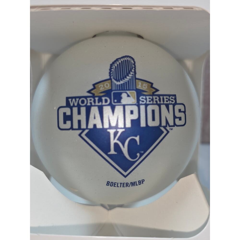 KC ROYALS 2015 WORLD SERIES CHAMPS CHAMPIONS Christmas Ornament #3